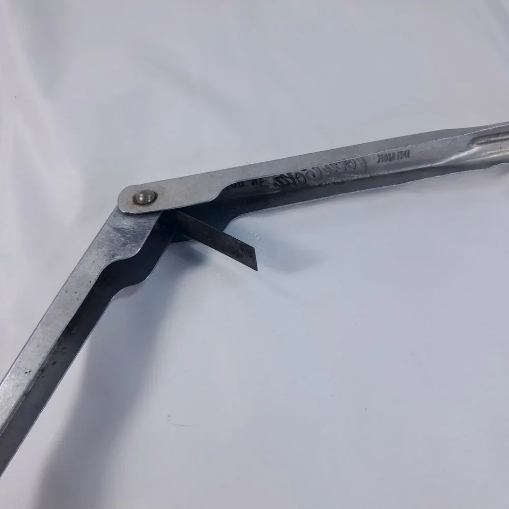 Coca-Cola Ice Tongs Aluminum Embossed Drink In Bottles St. Paul Coke 1940's‎